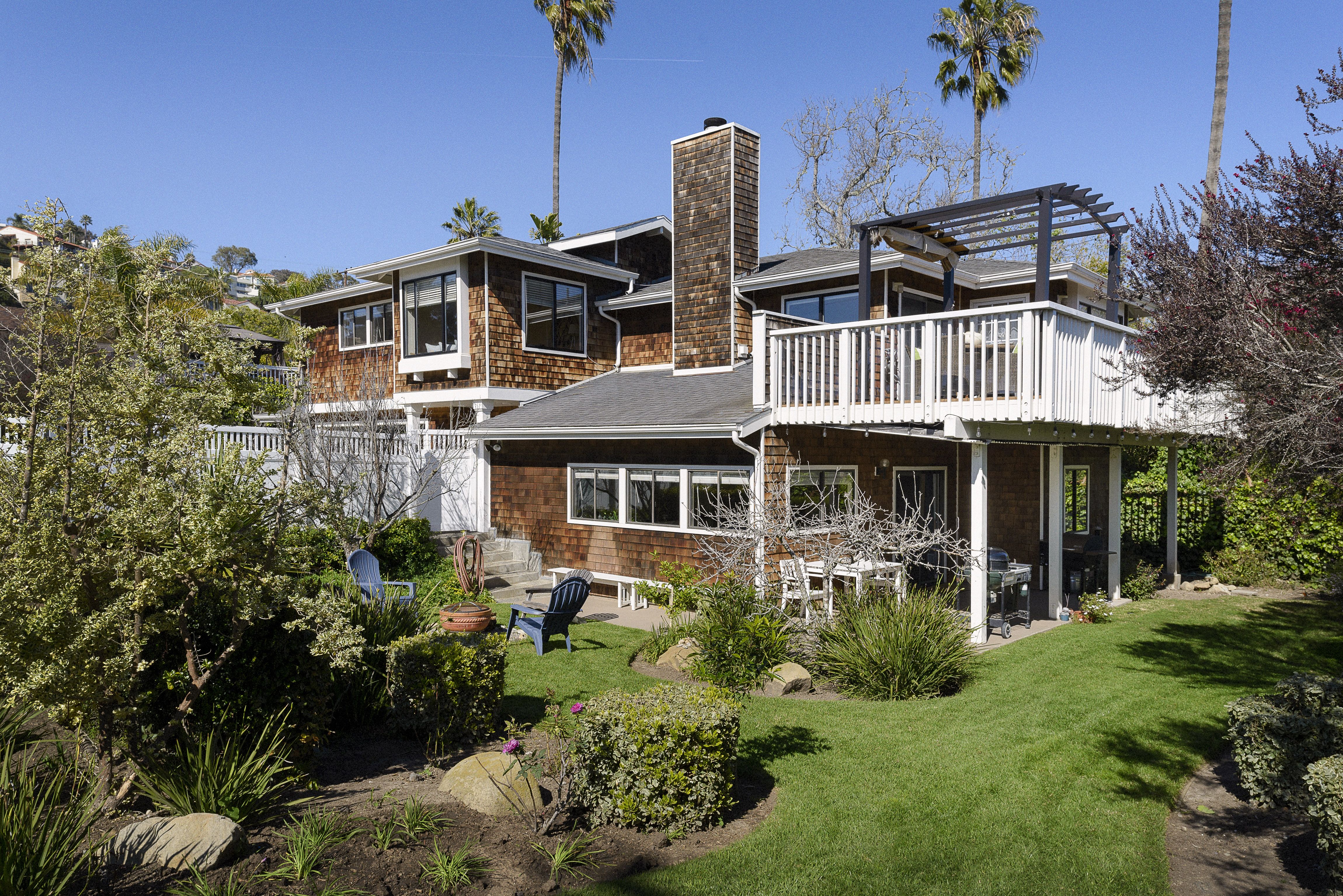 residential home exterior and yard